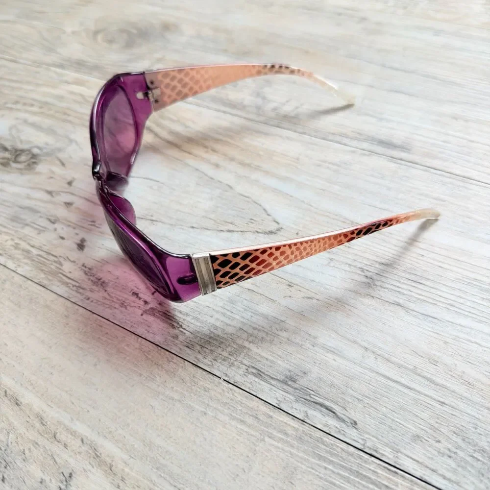 Foster Grant Y2K Sunglasses Purple Oversized Demure Retro Glam UV Protection